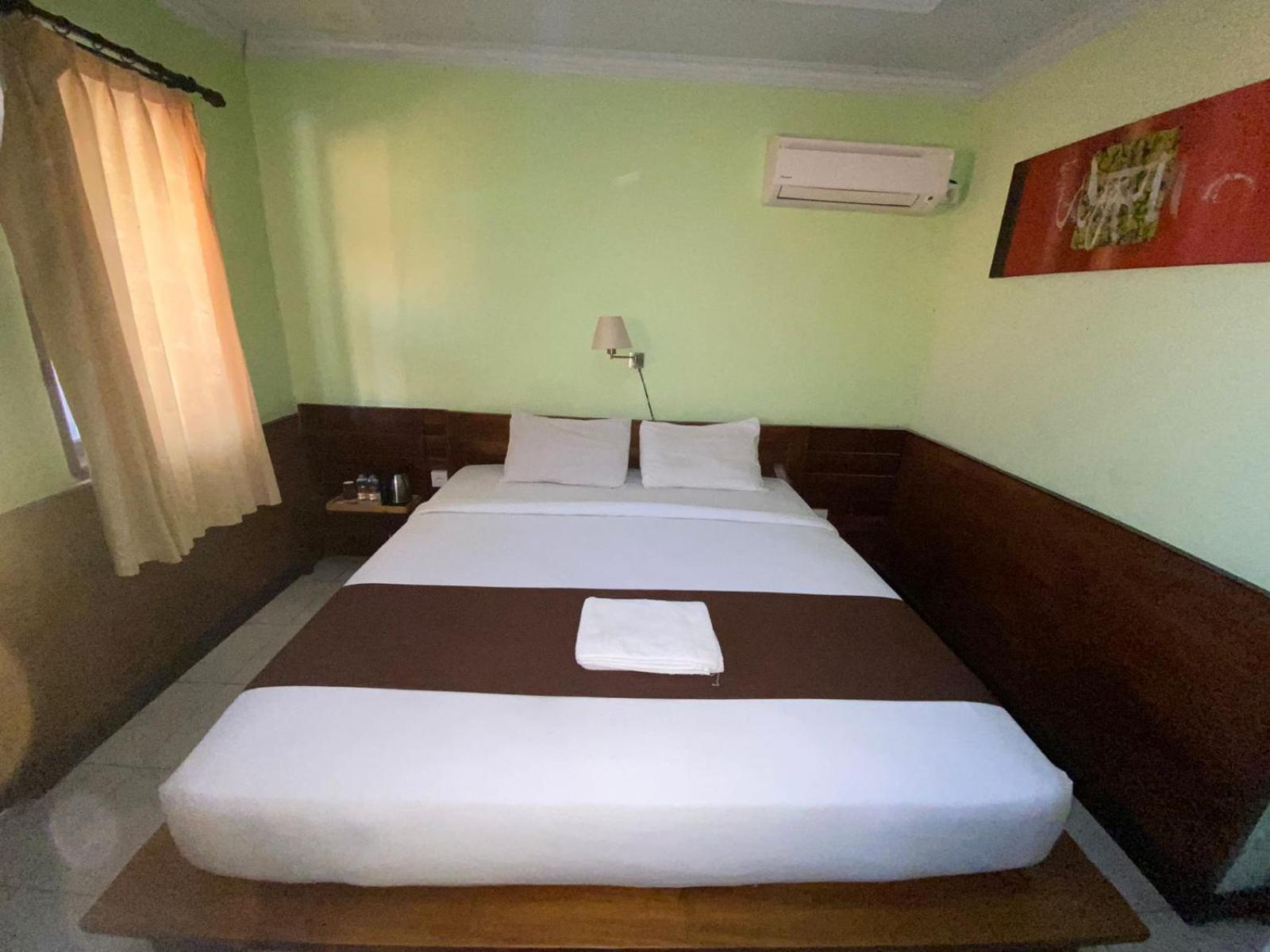 Dedy Beach Inn Kuta Lombok Kültér fotó