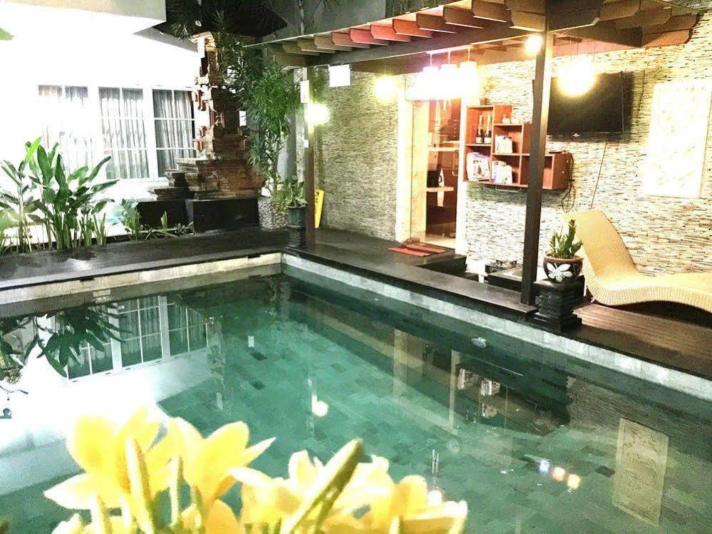 Dedy Beach Inn Kuta Lombok Kültér fotó